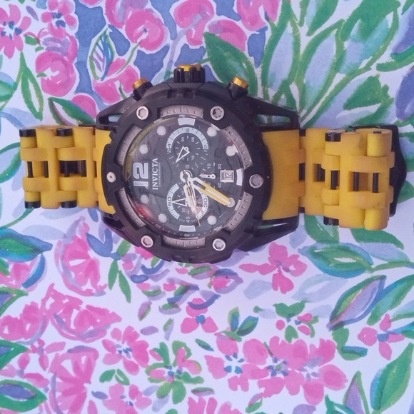 Invicta Sea Spider Armor Dome Watch - Picture 2 of 3